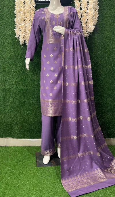 Pashmina Banarasi Weaving Suit Set with Fine Traditional Detailing