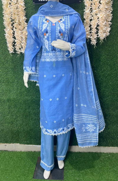 Handwoven Jamdani Kurta Set with Lace Detailing