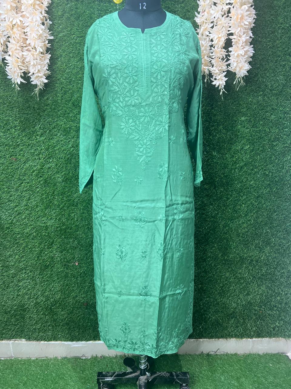 Lucknowi Chikankari Hand-Embroidery Muslin Kurti