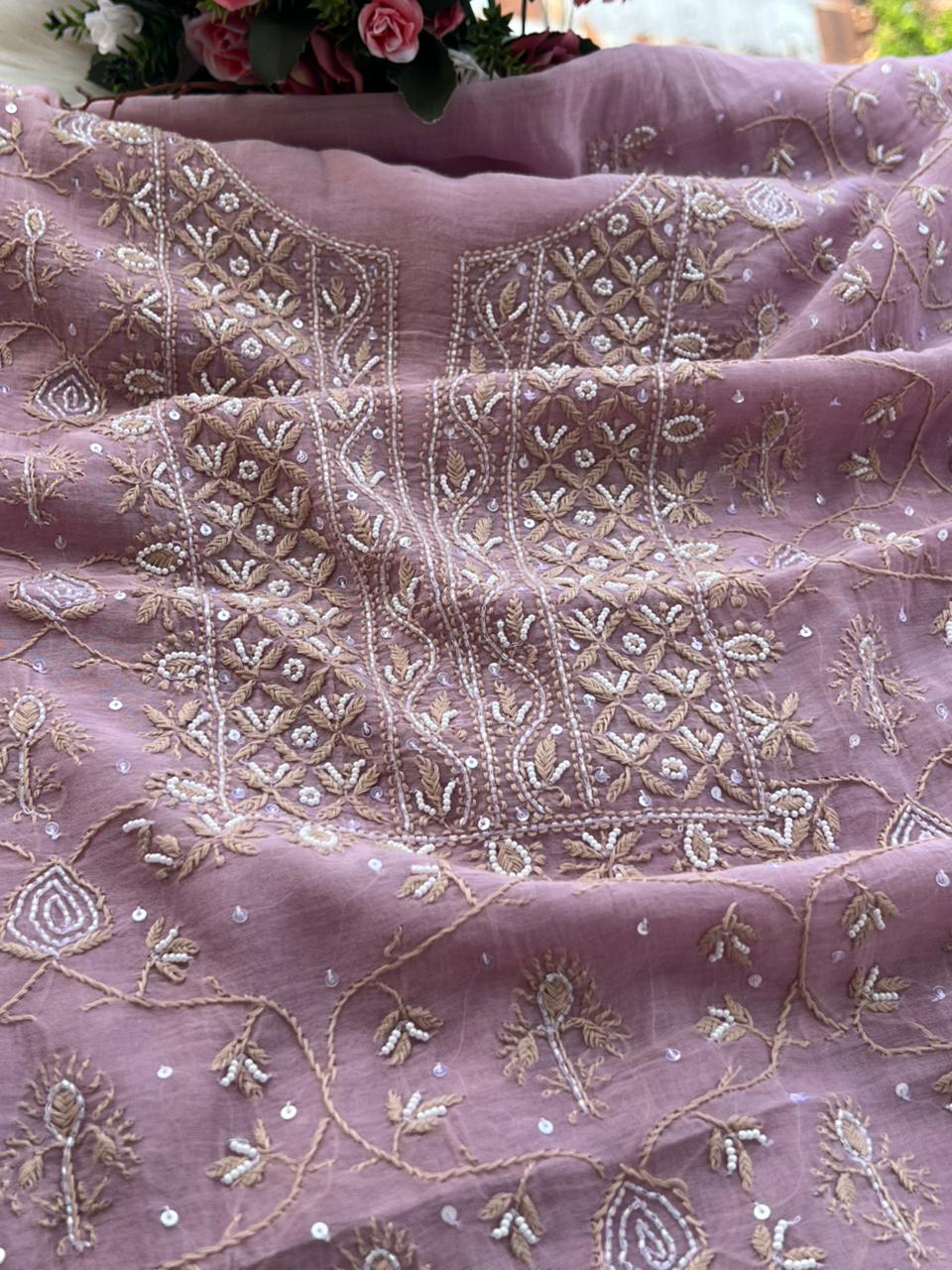 Mul Chanderi 2 Taar Lucknowi Chikankari full jaal Kurta with Dupatta Set