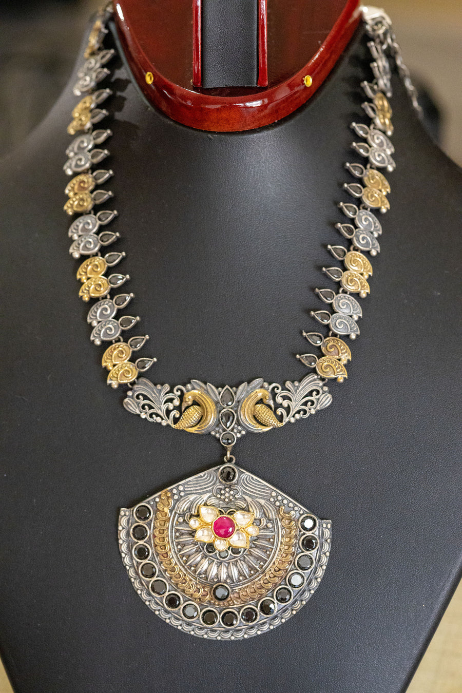 Pachi kundan silver long necklace