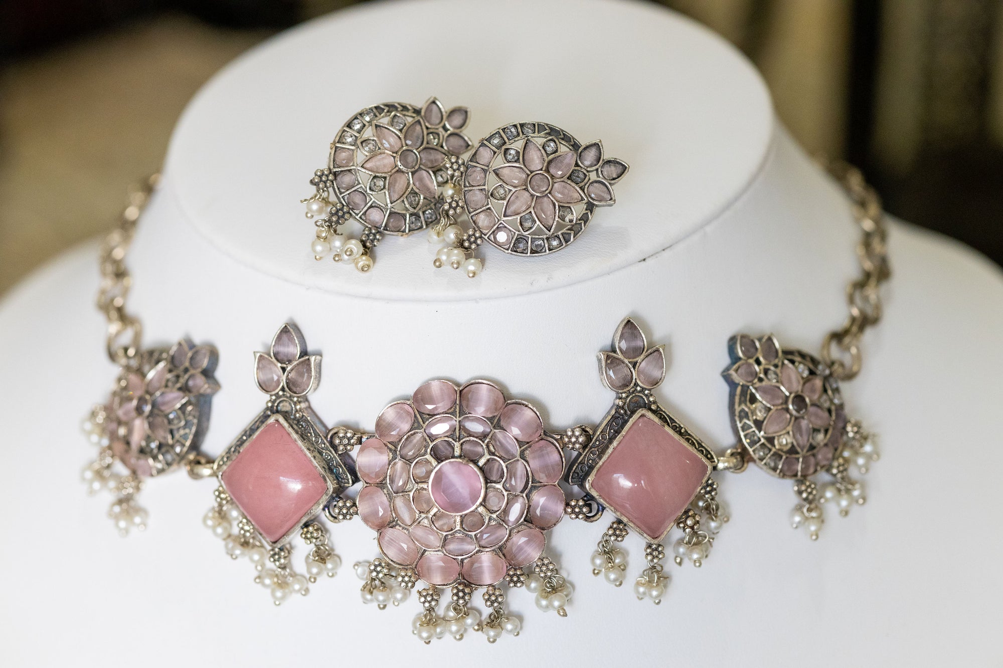 Harshima flower silver necklace with earrings set