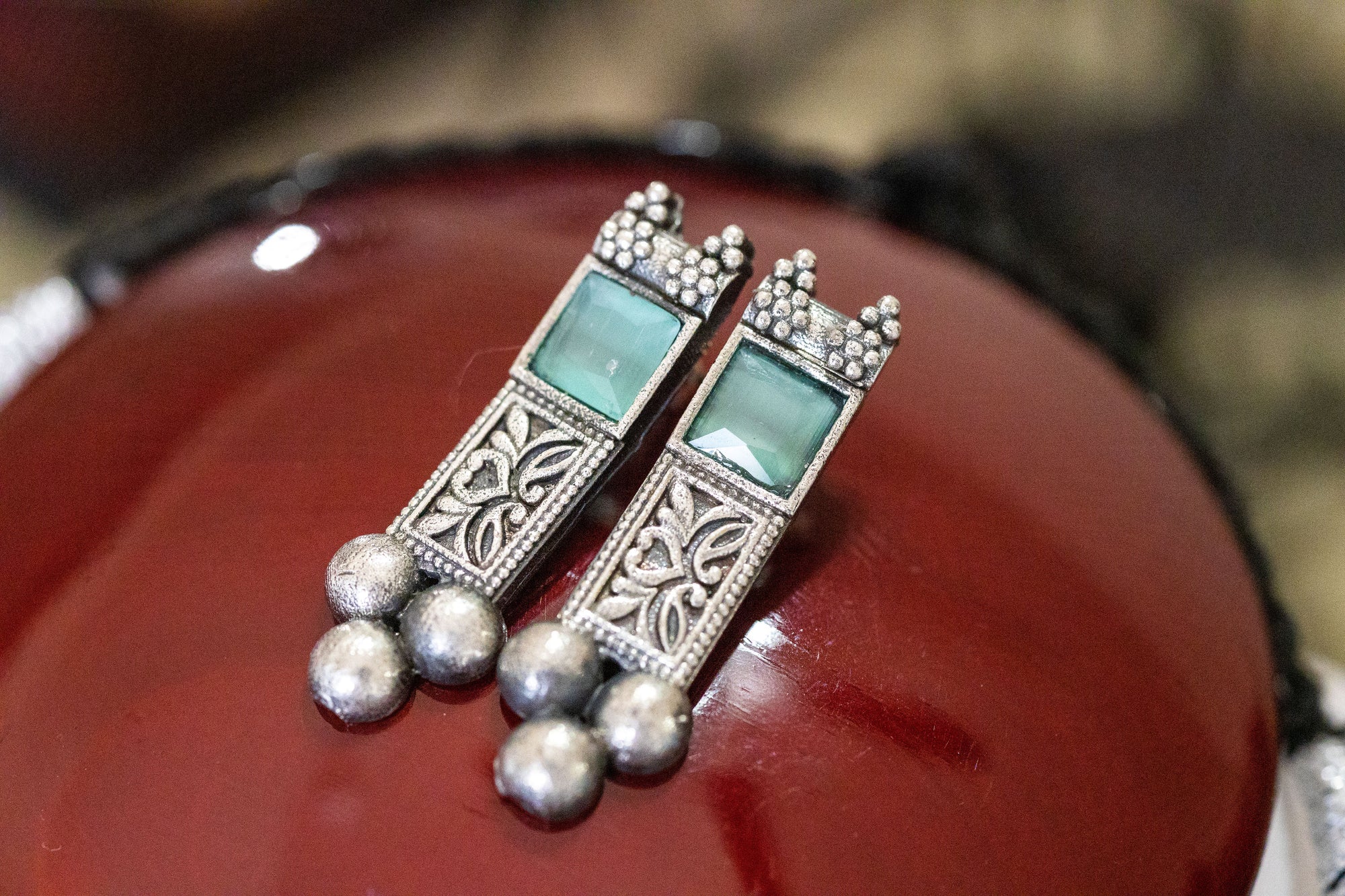 Shehnaz silver choker necklace set