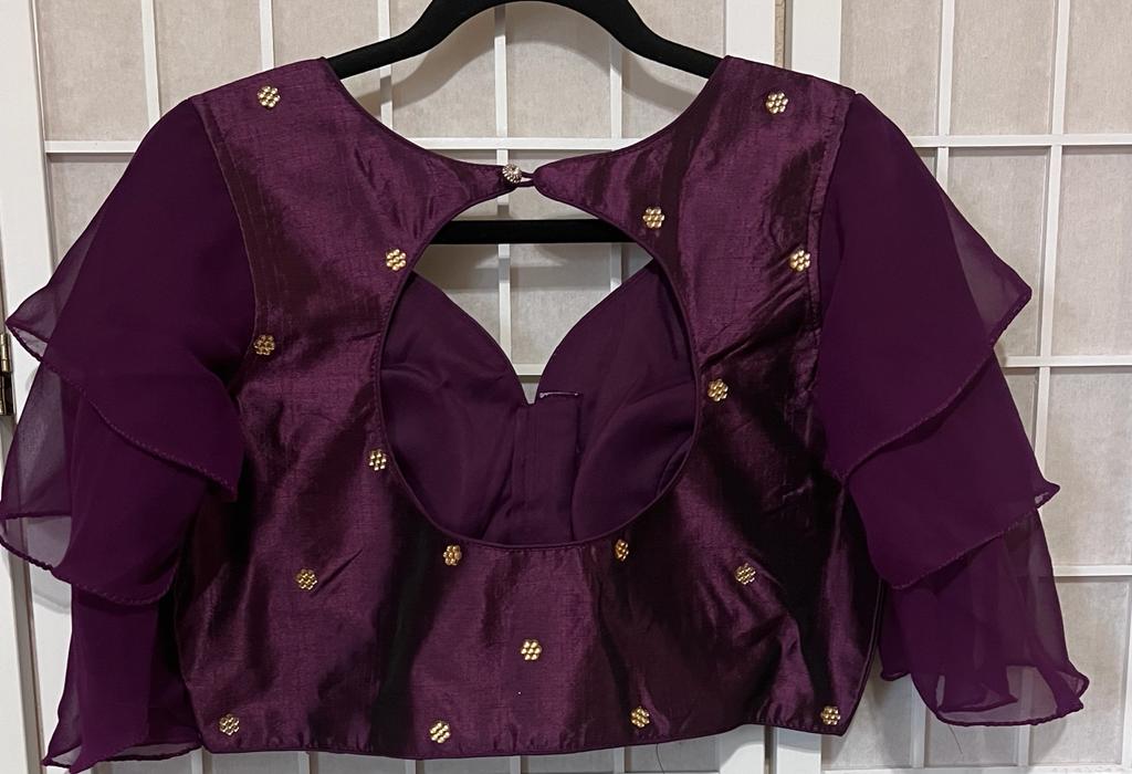 Fancy frilled-sleeves party blouse