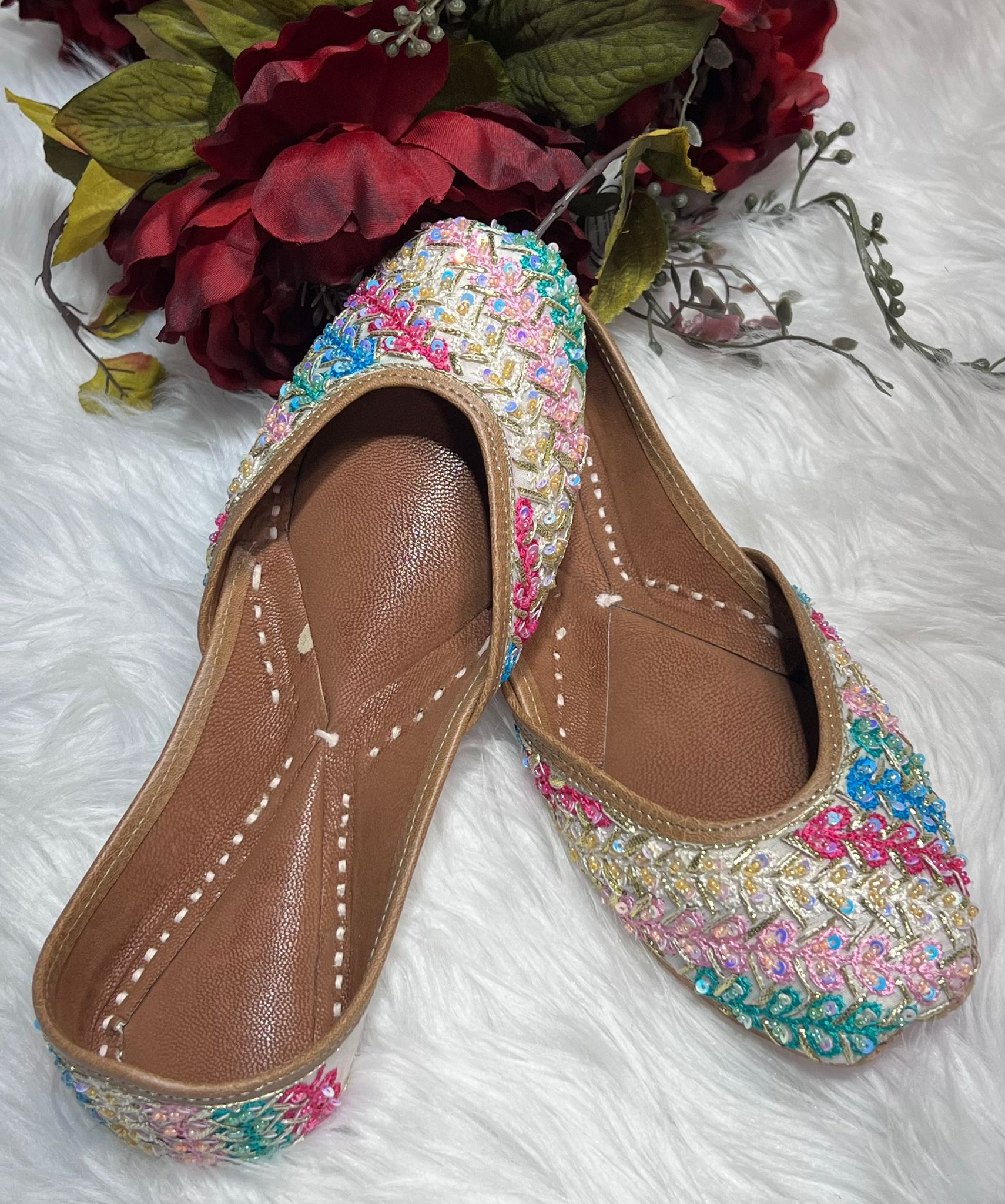 Cotton candy sequin jutti